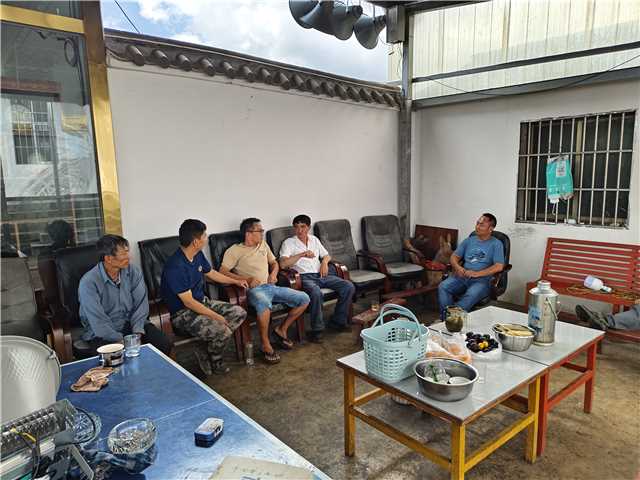 图为走访图片 (1).jpg